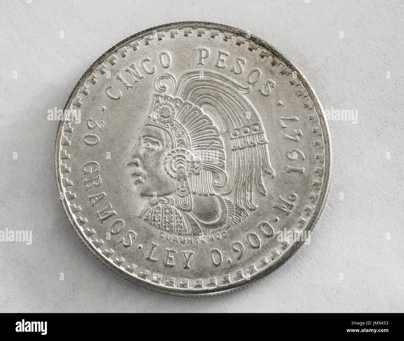Cinq pesos Hidalgo mexicain Cuauhtemoc pièce en argent. Banque D'Images