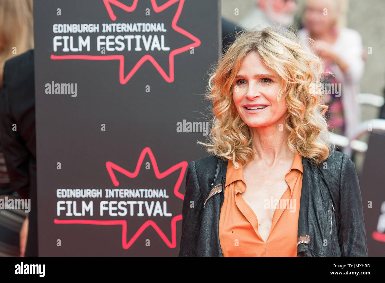 IMAGE: KYRA SEDGWICK TYPE: SOIRÉE D'OUVERTURE GALA (TAPIS ROUGE) TITRE: LE PAYS DE DIEU (UK PREMIERE ) Banque D'Images