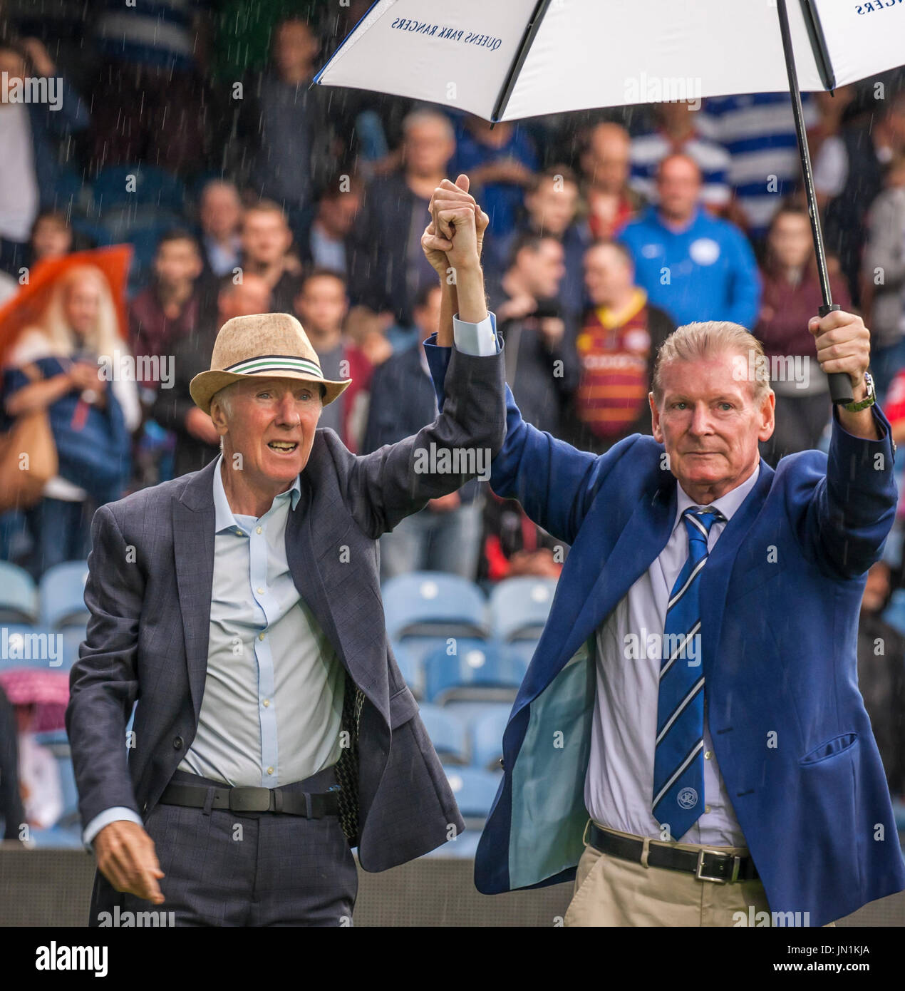 UK. 29 juillet, 2017. Stan entrailles et Don Shanks à Loftus Road pour l'EPQ v Bournemouth match amical arranghed pour réunir des fonds pour un foyer de soins pour Stan Bowles qui souffre de la maladie d'Diseasse Crédit : Philip Pound/Alamy Live News Banque D'Images