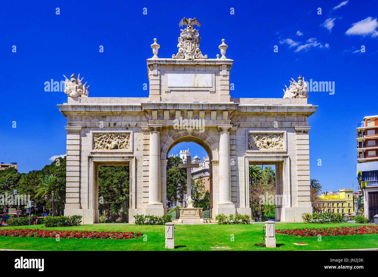 Puerta del mar, mer porte dans la ville de Valence, Espagne, Europe Banque D'Images