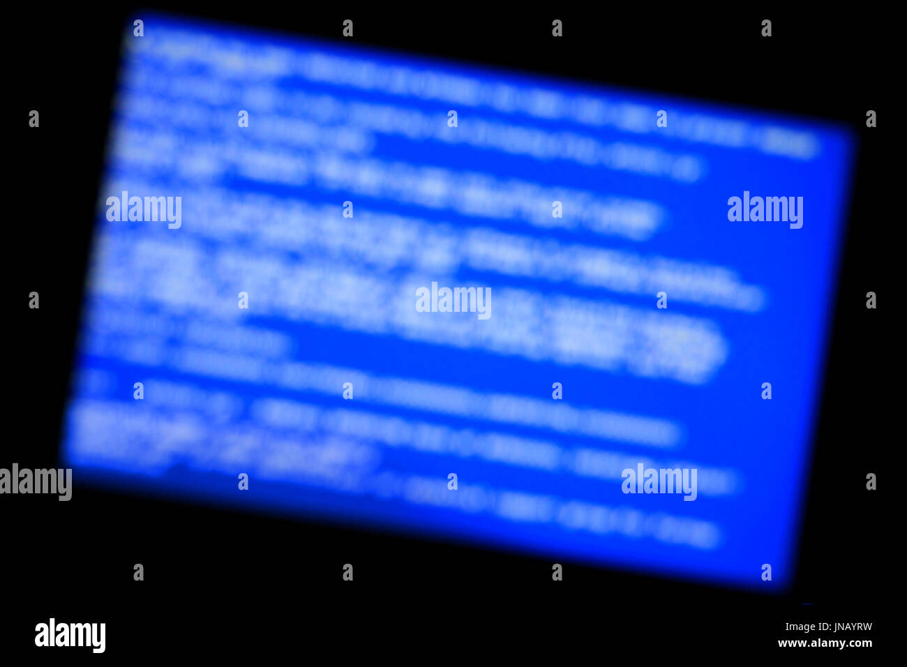 Écran bleu de plantage du système. Arrière-plan flou artistique Banque D'Images