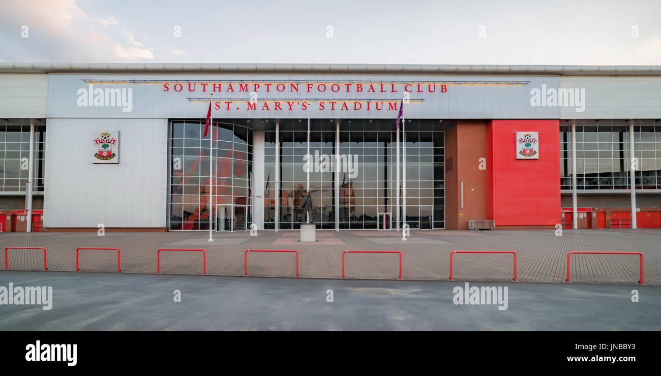 St Mary's Stadium, domicile du Club de Football de Southampton Banque D'Images