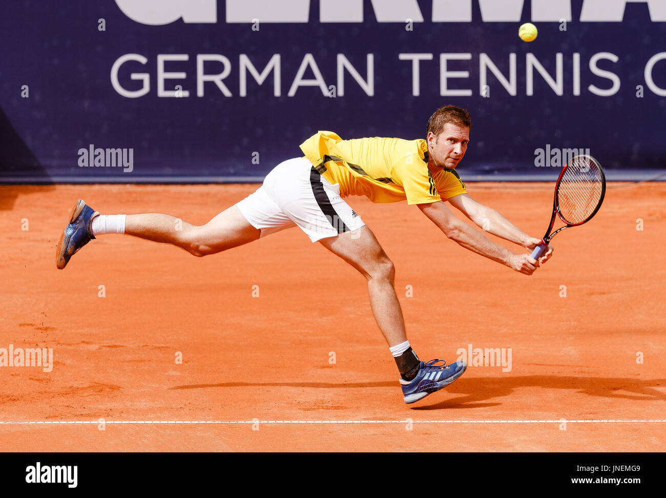Hambourg, Allemagne, 30 juillet 2017 : joueur allemand Florian Mayer en action pendant la finale unique mens contre Leonardo Mayer (ARG) à la German Open 2017 au Hambourg Rothenbaum. Crédit : Frank Molter/Alamy Live News Banque D'Images