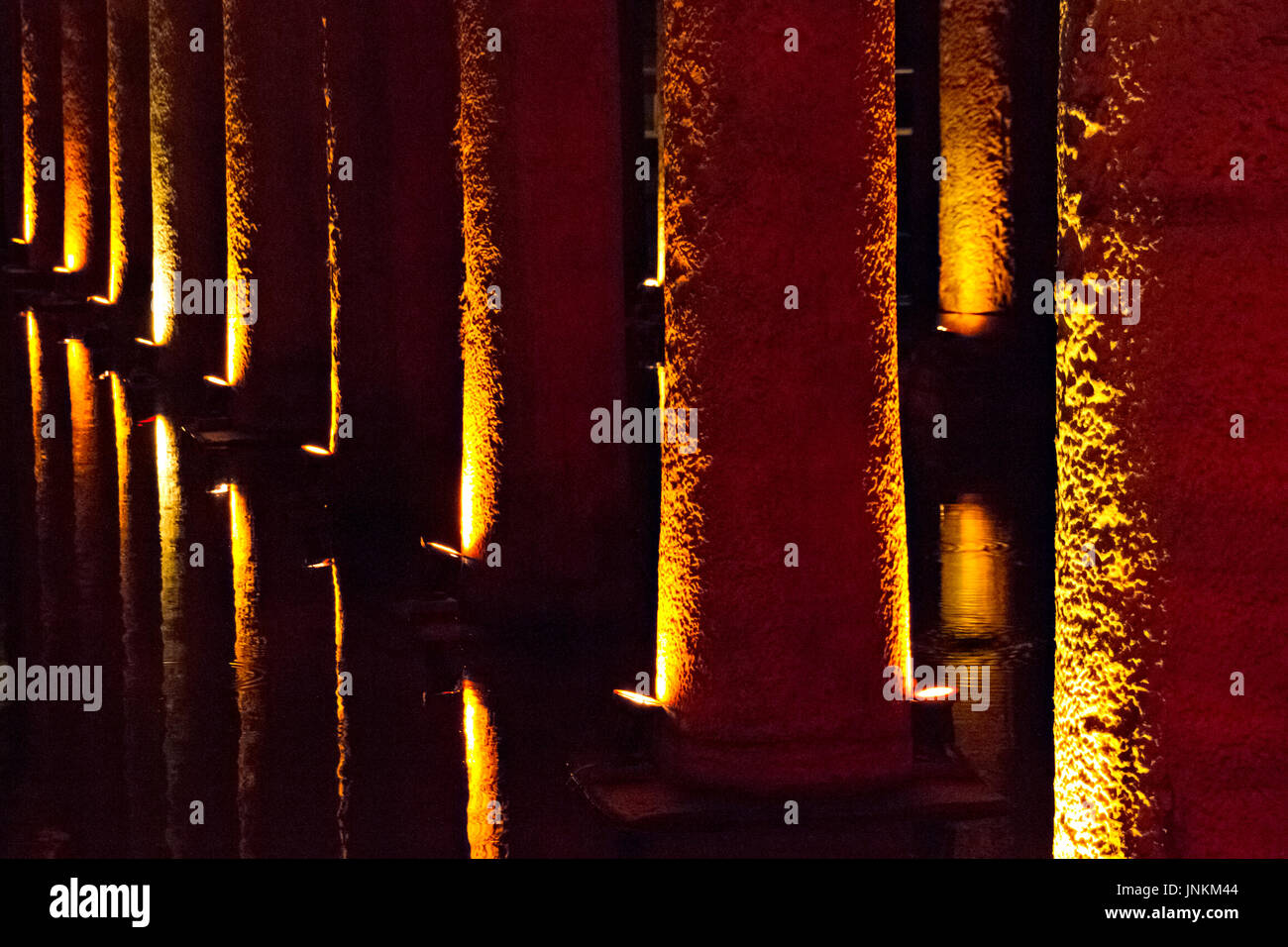 Réservoir d'eau byzantine connue sous le nom de réservoir souterrain à Istanbul, Turquie. Banque D'Images