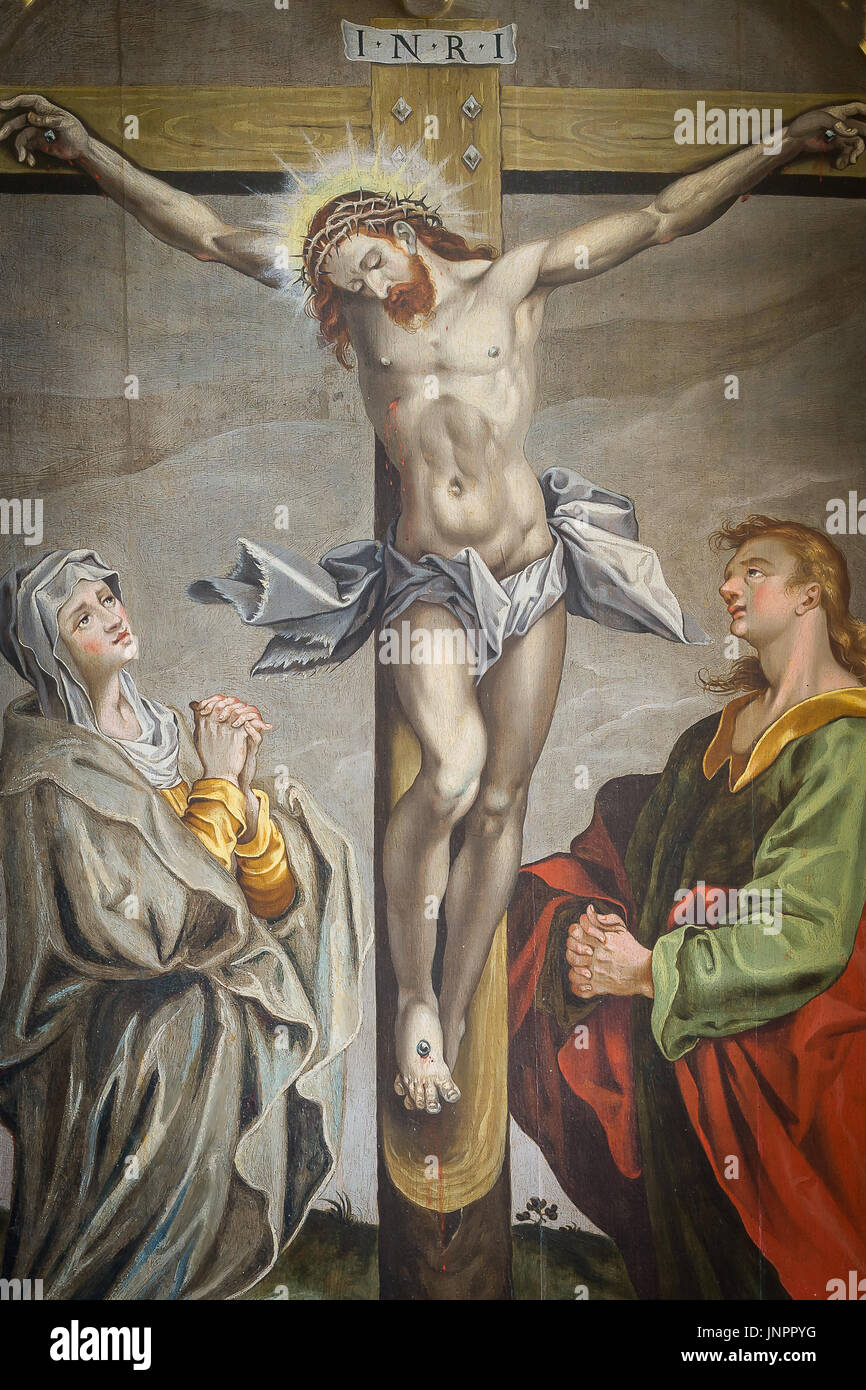 La crucifixion, un retable de 1613 par un artiste inconnu à Jorlunde église, Danemark - 25 juillet 2017 Banque D'Images