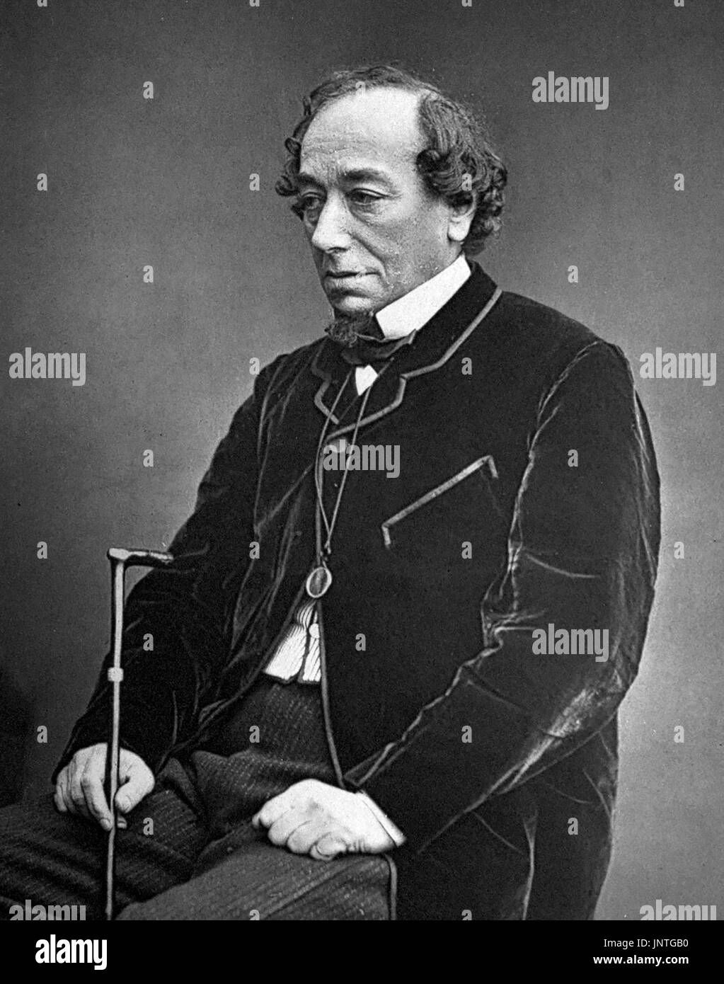 Disraeli. Portrait de Benjamin Disraeli, comte de Beaconsfield (1804-1881), photo c.1878 Banque D'Images