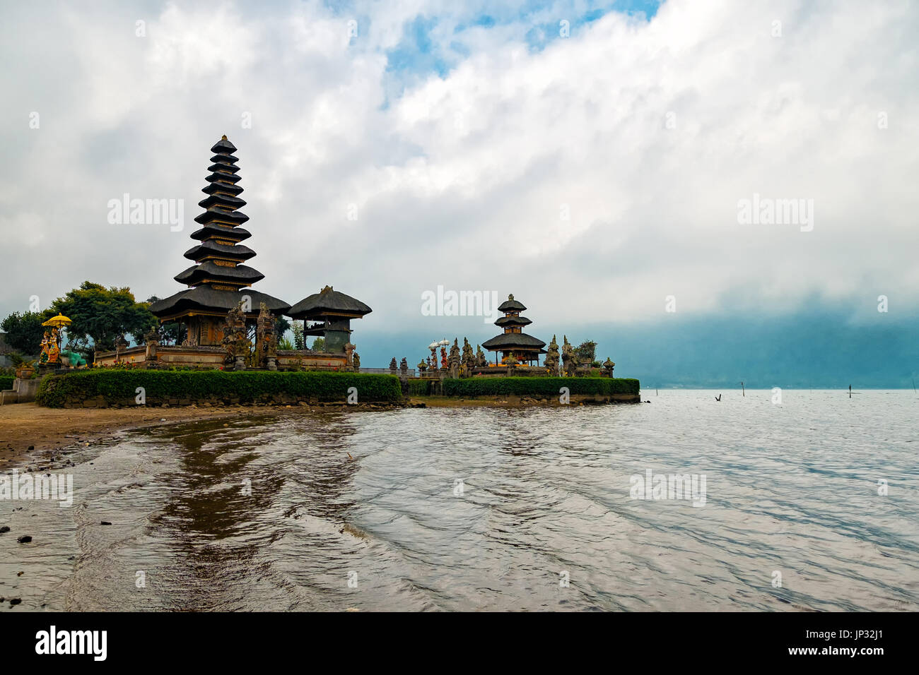 Pura Ulun Danu Bratan ou Pura Bratan à Bali Banque D'Images