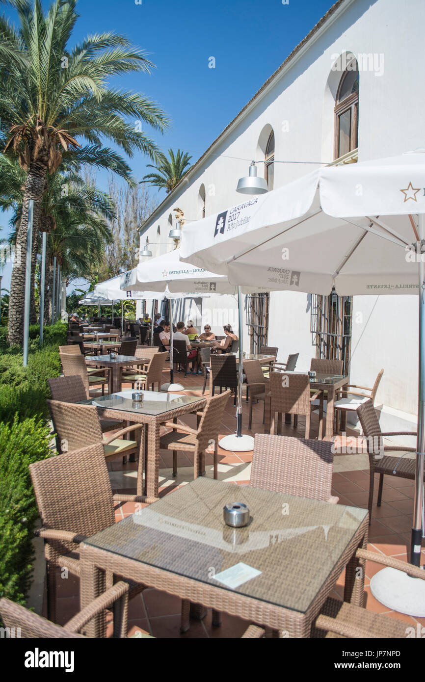 En dehors de la salle à manger dans le Restaurant El Cason Hacienda Riquelme Golf Resort à Murcia Espagne Banque D'Images