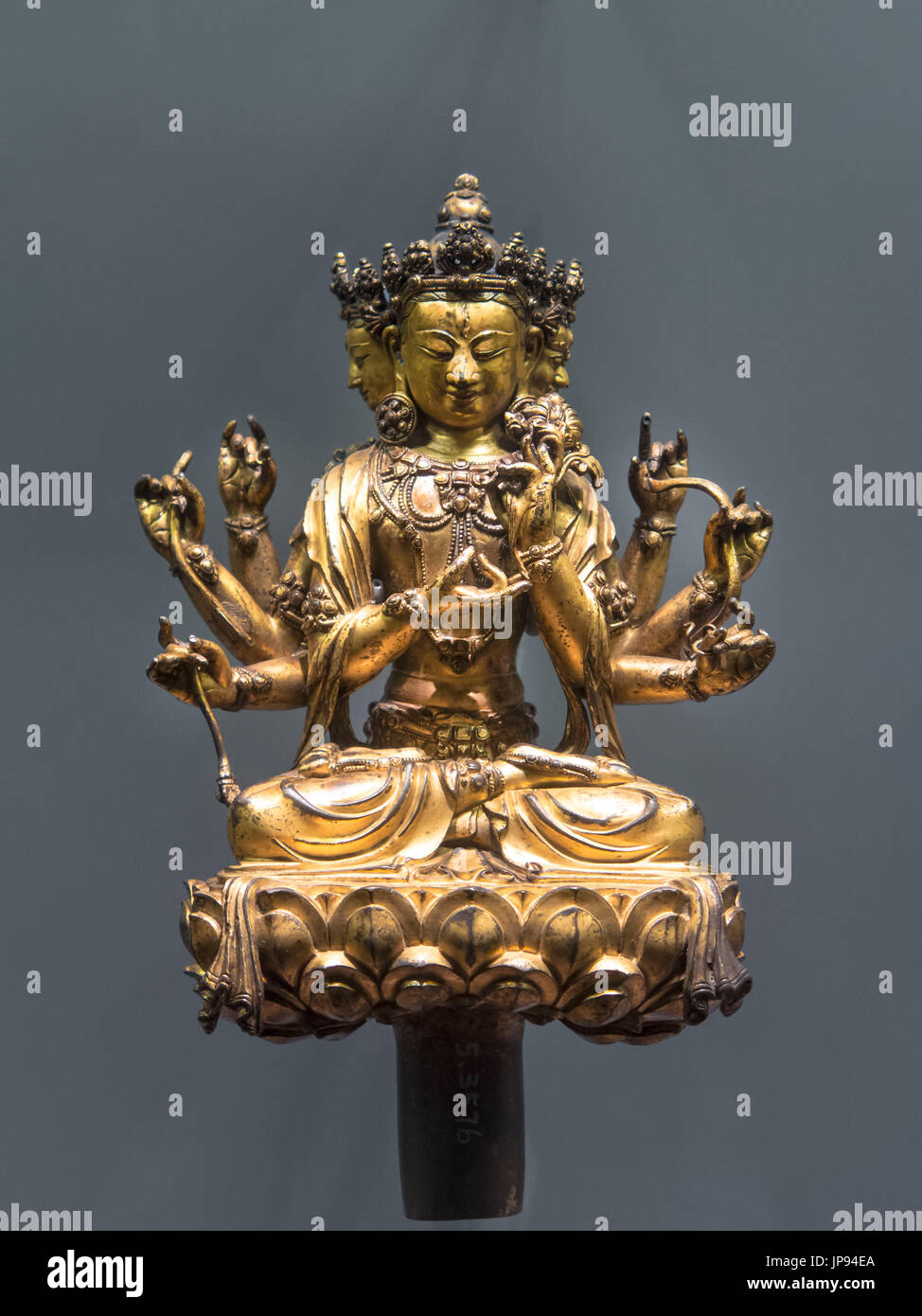 Avalokitesvara en bronze, le Musée de la capitale, Beijing, Chine Banque D'Images
