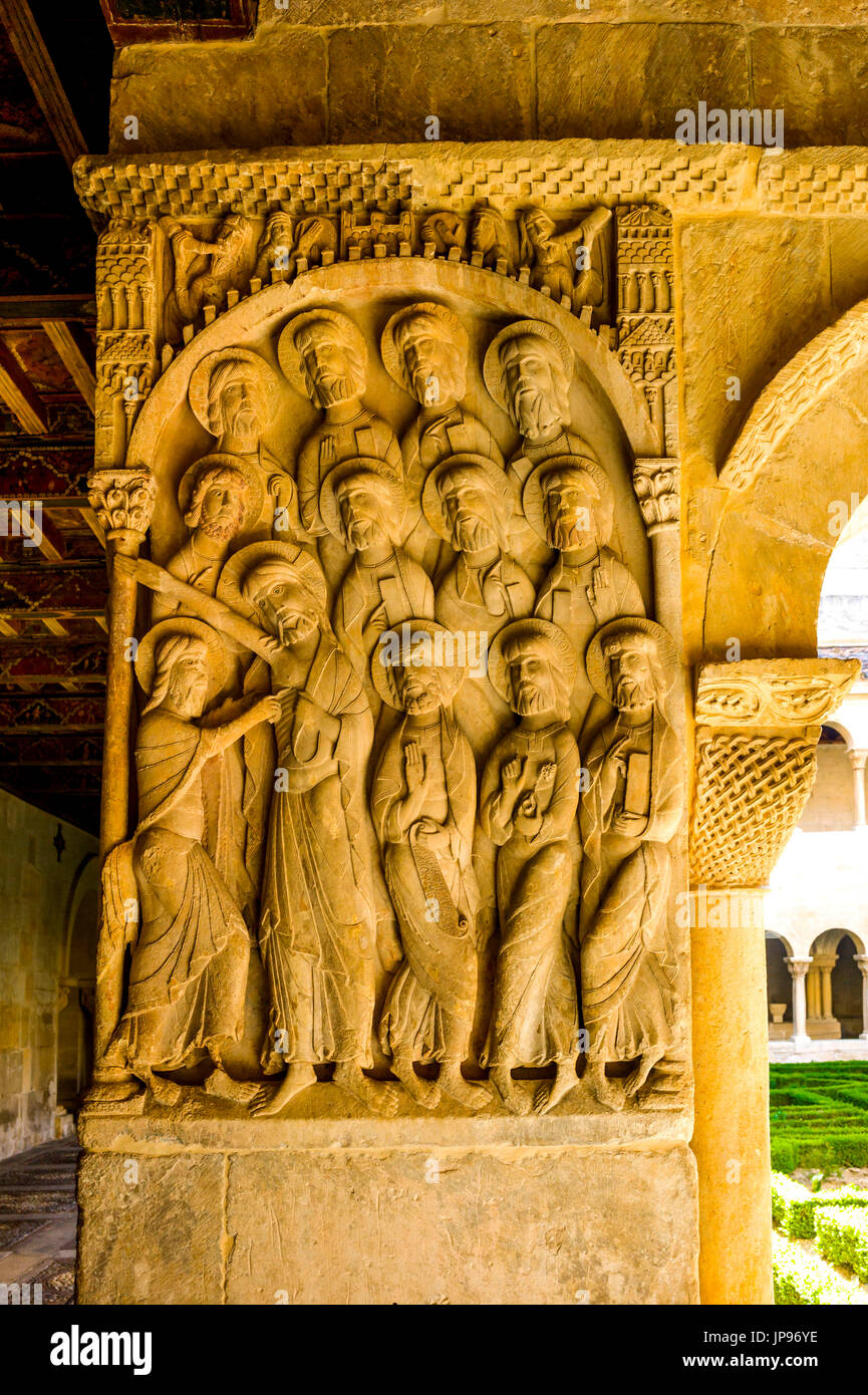 Panneau sculpté du cloître montrant douter Thomas, Santo Domingo de Silos Banque D'Images Panneau sculpté du cloître montrant douter Thomas, Santo Domingo de Silos Banque D'Images