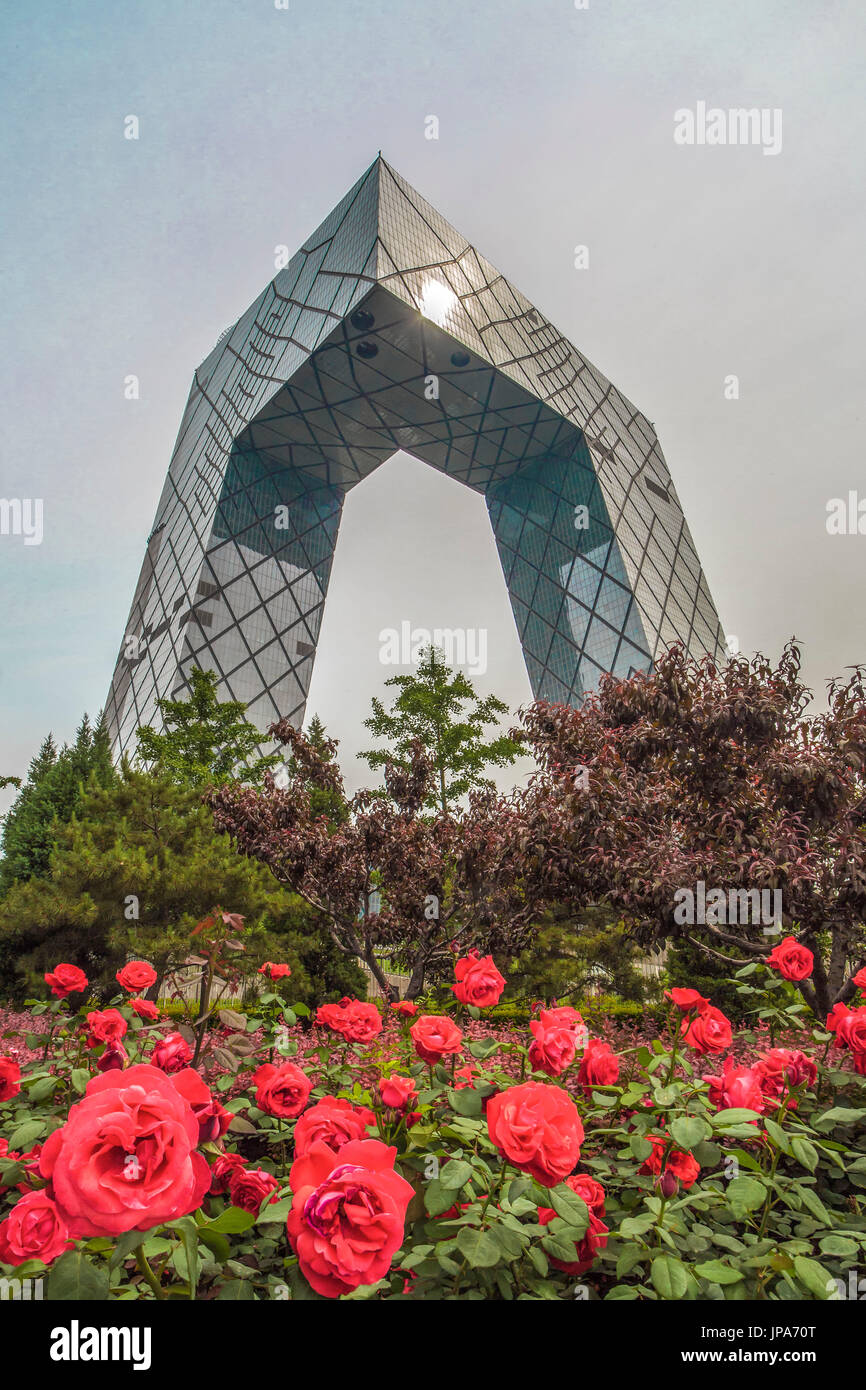 La Chine, Beijing, ville du District de Guomao, Siège CCTV skyline Banque D'Images