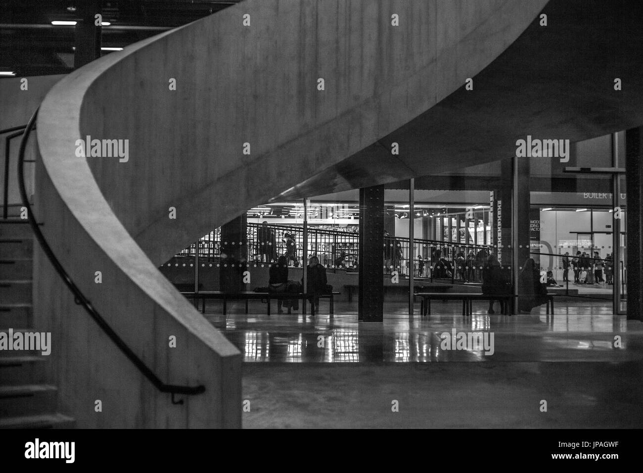 Tate Gallery Musée d'Art Moderne par nuit, Londres, Angleterre, Grande-Bretagne Banque D'Images