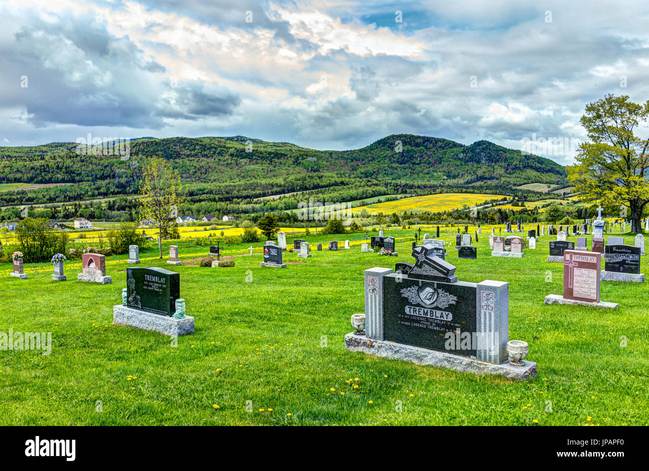 Les Eboulements, Canada 2 juin 2017 Presbytère cimetière des éboulements dans Charlevoix