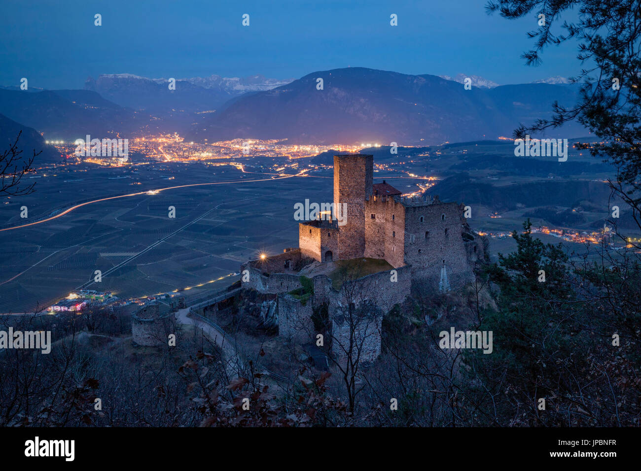 Schloss Hocheppan, Appiano sulla Strada del vino - Eppan an der Weinstrasse, Bolzano - Bozen, Trentino Alto Adige - Suedtirol, Italie, Europe Banque D'Images