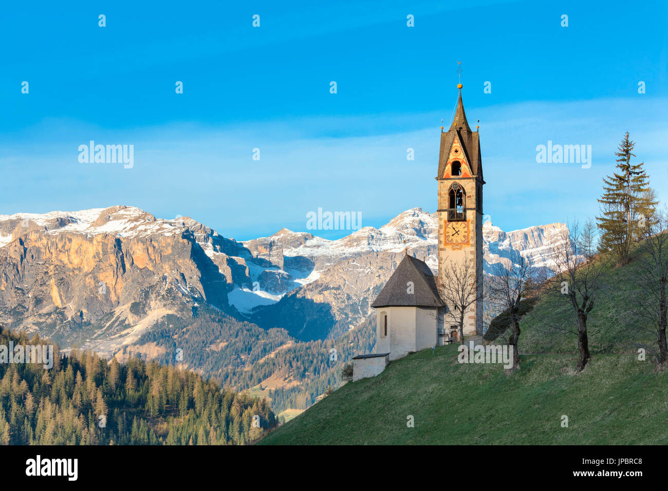 L'Europe, Italie, Tyrol du Sud, chapelle Sainte-Barbe, Tolpei, La Valle, Val Badia, Dolomites Banque D'Images