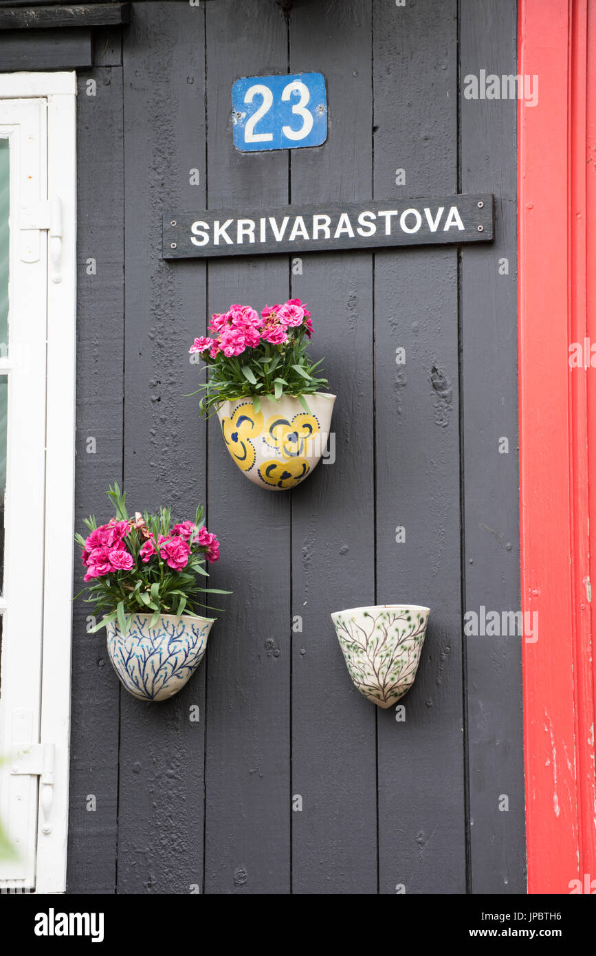 Torshavn, Stremnoy island, îles Féroé, Danemark. Détails de l'anciennes maisons typiques dans le port. Banque D'Images