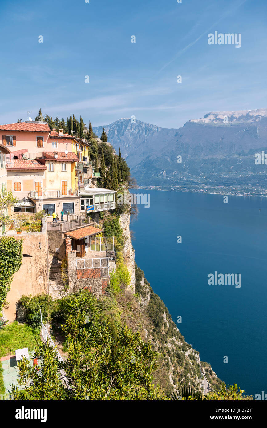 Pieve Tremosine, Garda, Lac de Garde, province de Brescia, Lombardie, Italie. Banque D'Images