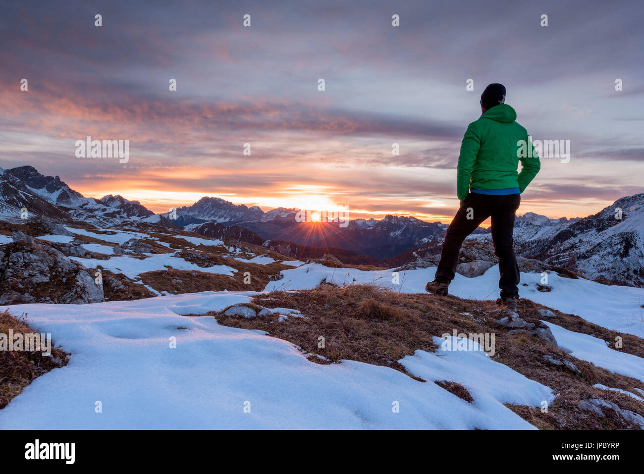 L'Europe, Italie, Dolomites, Vallée de Fassa, Trentin. lever du soleil à San Pellegrino Banque D'Images