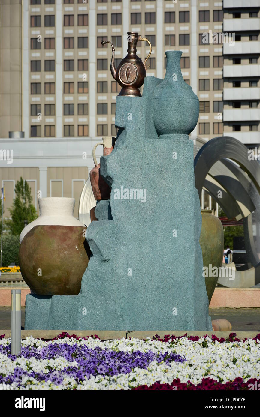 Dans Nur-Sultan décoration de rue (Astana), capitale du Kazakhstan, hôte de l'EXPO 2017 Banque D'Images