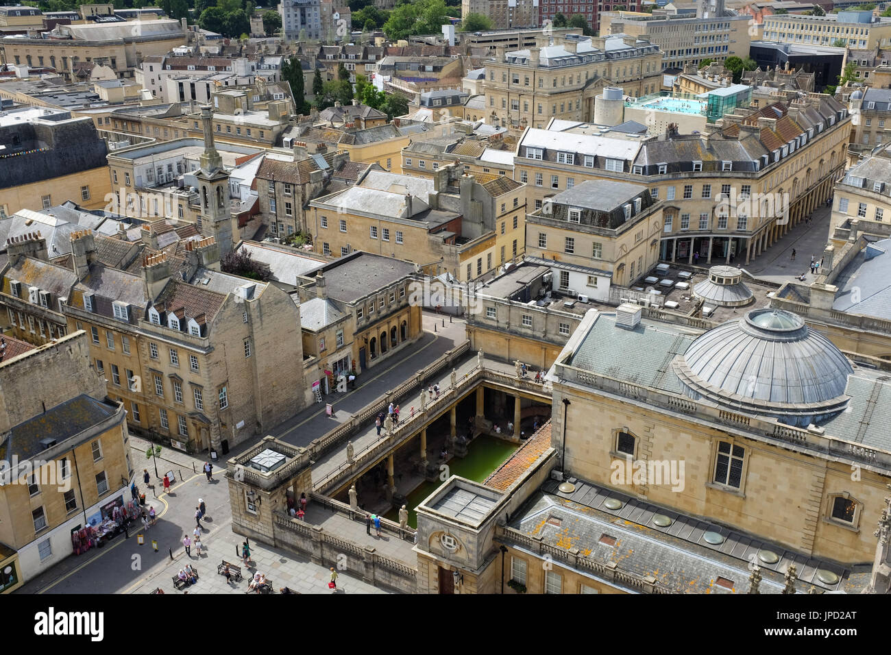 Une vue sur la ville de Bath à partir de la partie supérieure de l'abbaye de Bath. Banque D'Images