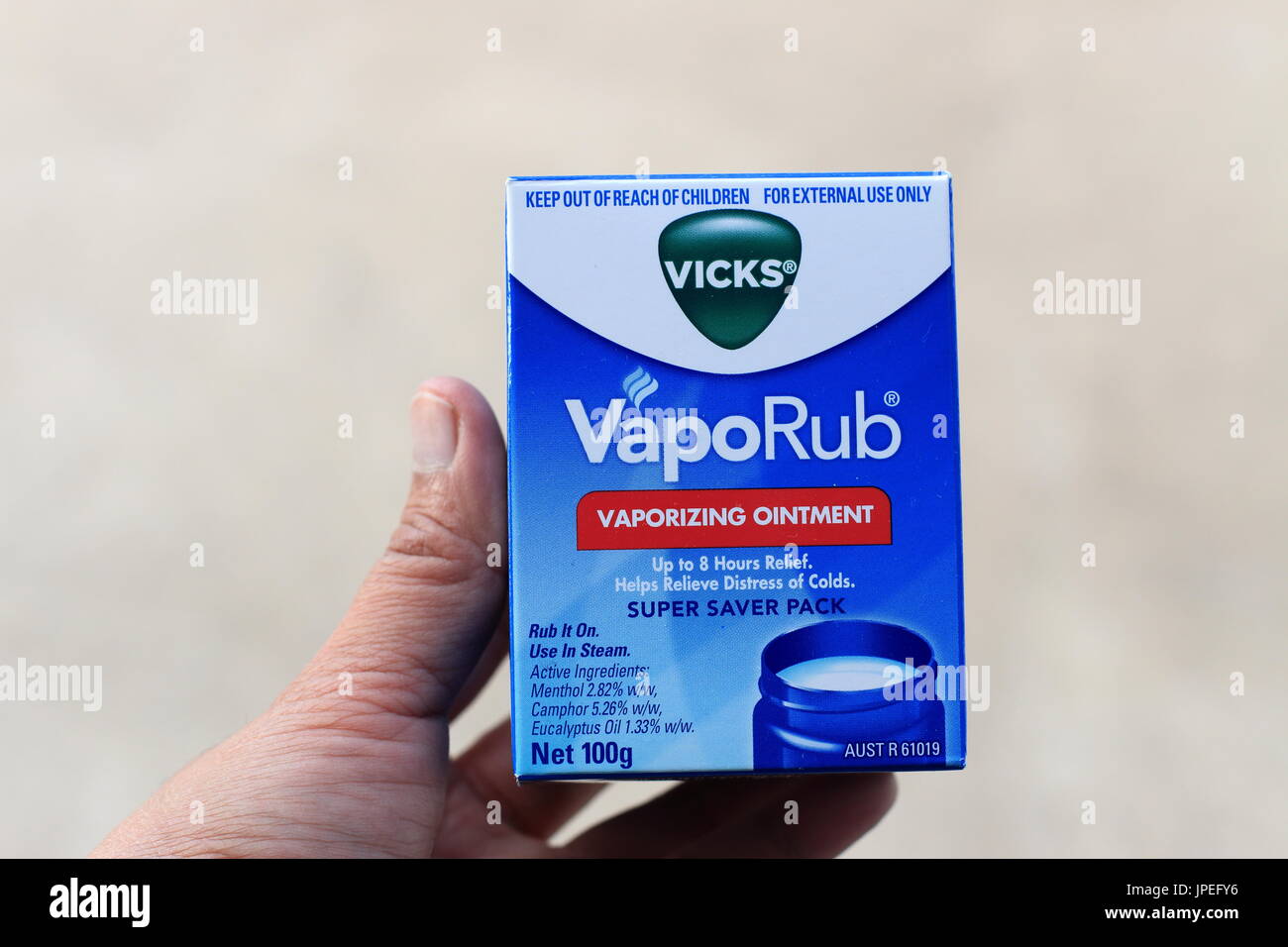 Pommade vicks Banque de photographies et d’images à haute résolution