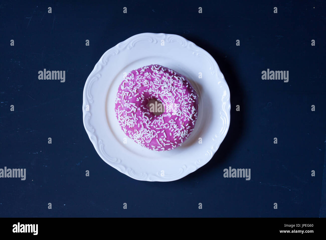 donut rose Banque D'Images