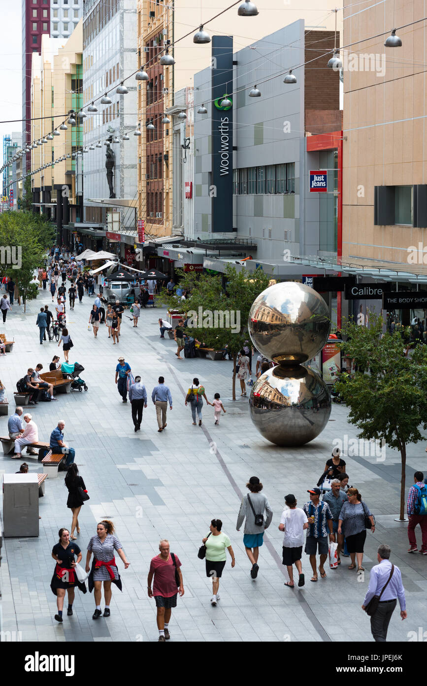 Randell Street Mall vu du point de vue élevé. Le centre d'Adélaïde, en Australie. Banque D'Images