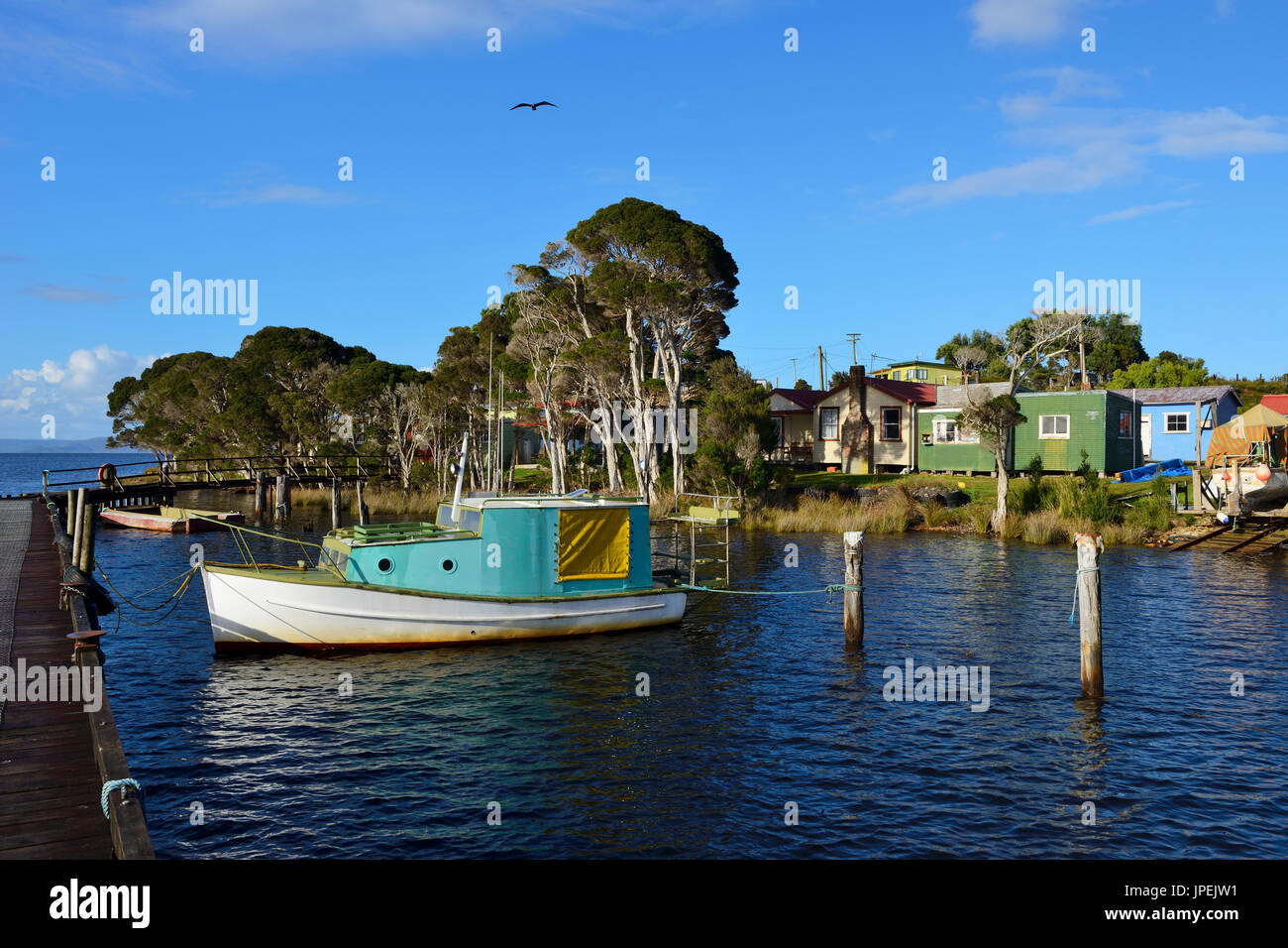 Bateau amarré à la jetée de la baie de lettes à Hobart, Tasmanie, Australie occidentale Banque D'Images