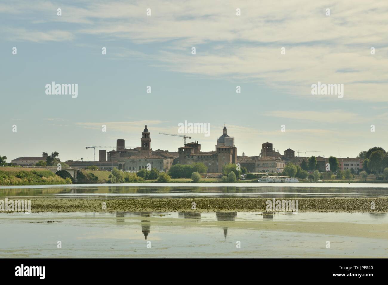 Mantova skyline paysage estival Banque D'Images