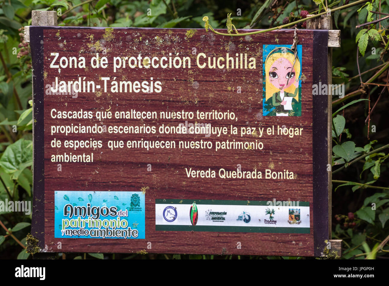 Signe d'une réserve naturelle en jardin, en Colombie, en Amérique du Sud. Banque D'Images