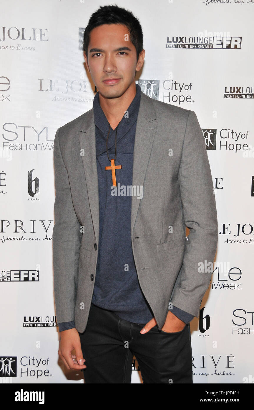Sean Michael Afable Style Fashion Week à Los Angeles : André Soriano's Fashion Show tenu à le récif à Los Angeles, CA. L'événement a eu lieu le vendredi 17 octobre, 2014. Photo par : Sthanlee_Mirador B. RPAC. Banque D'Images