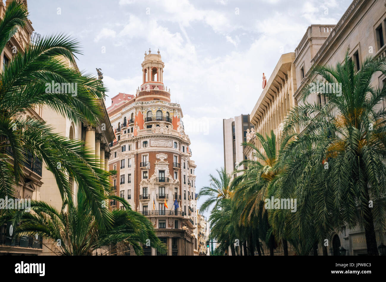 Valence, Espagne - juin 3, 2017 : Banque du Valencia Banco de Valencia . L'architecture moderne dans le vieux centre-ville de Valence. Banque D'Images