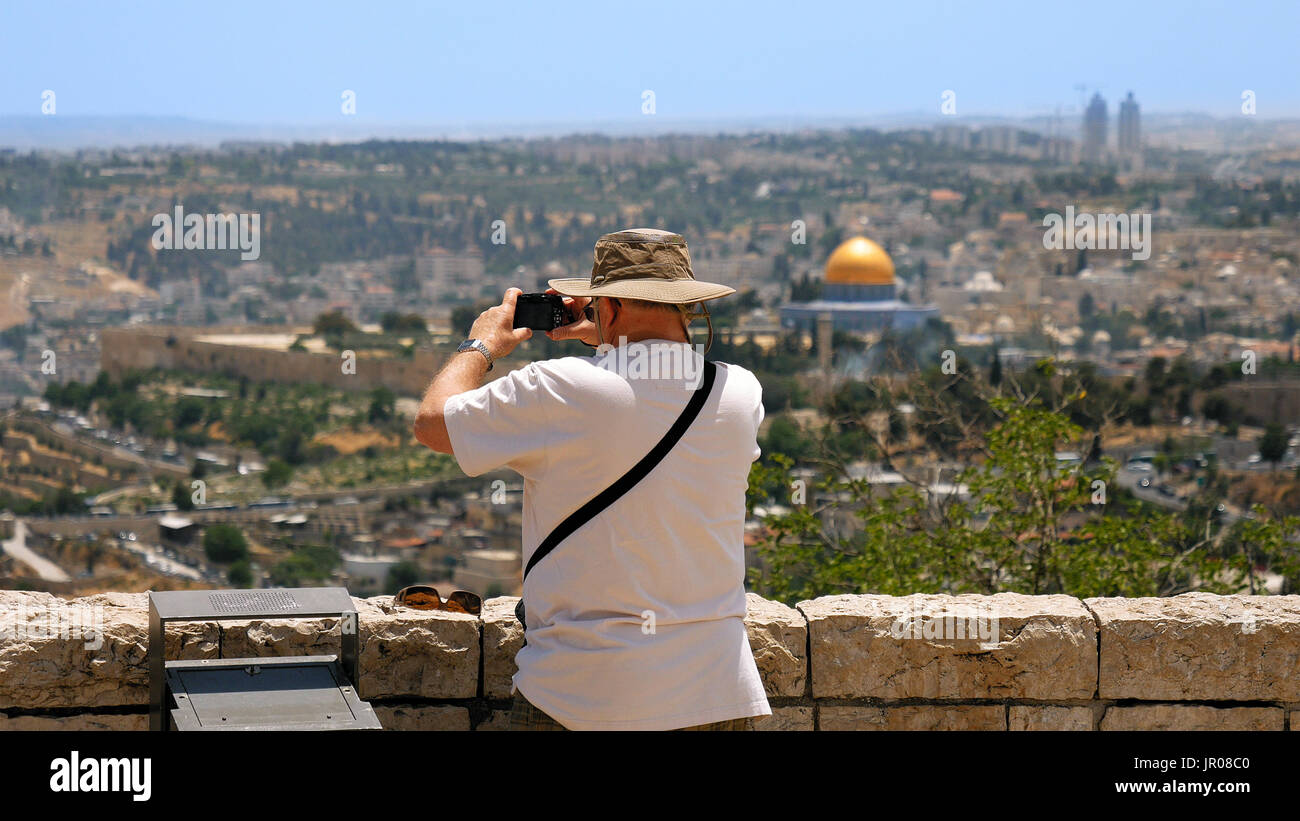 Prend une photo de tourisme vue sur la vieille ville de Jérusalem Banque D'Images