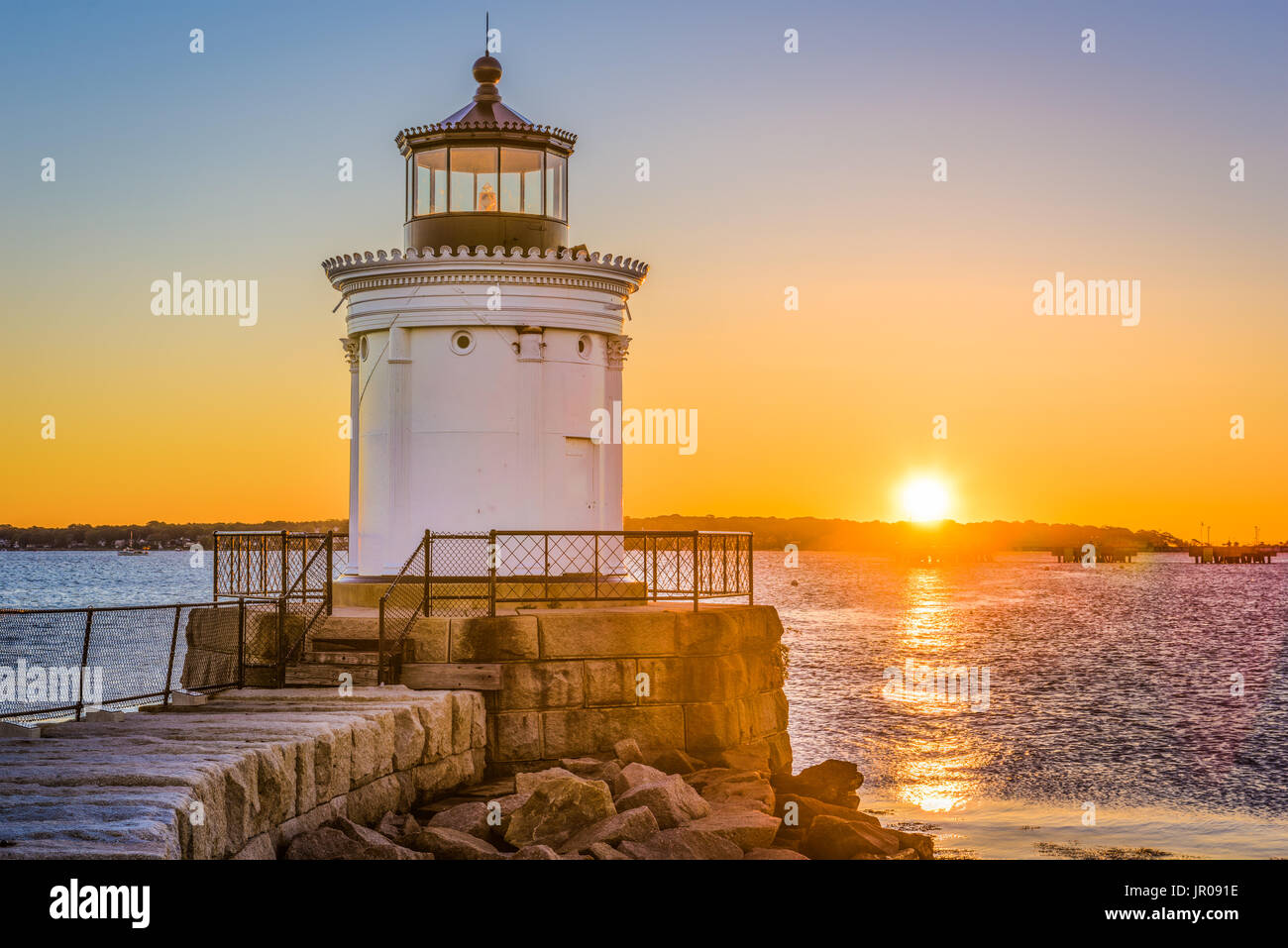 South Portland, Maine, USA, au brise-lames de Portland la lumière. Banque D'Images