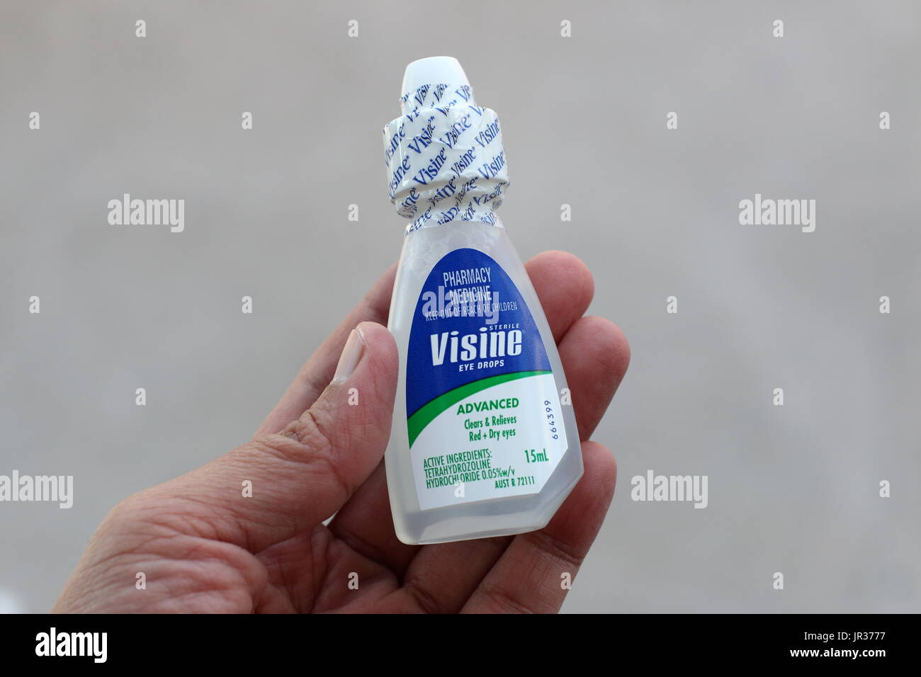 Les gouttes Visine isolated Banque D'Images