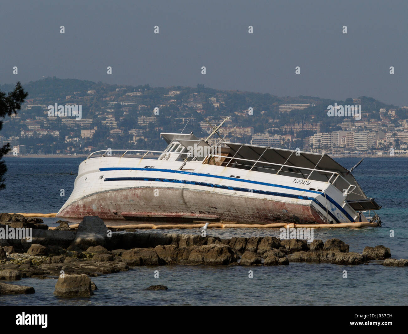 CANNES FRANCE - NAVETTE GRATUITE - TOURISME DÉTRUIT L'ÎLE ST MARGUERITE BAIE DE CANNES © Frédéric Beaumont Banque D'Images