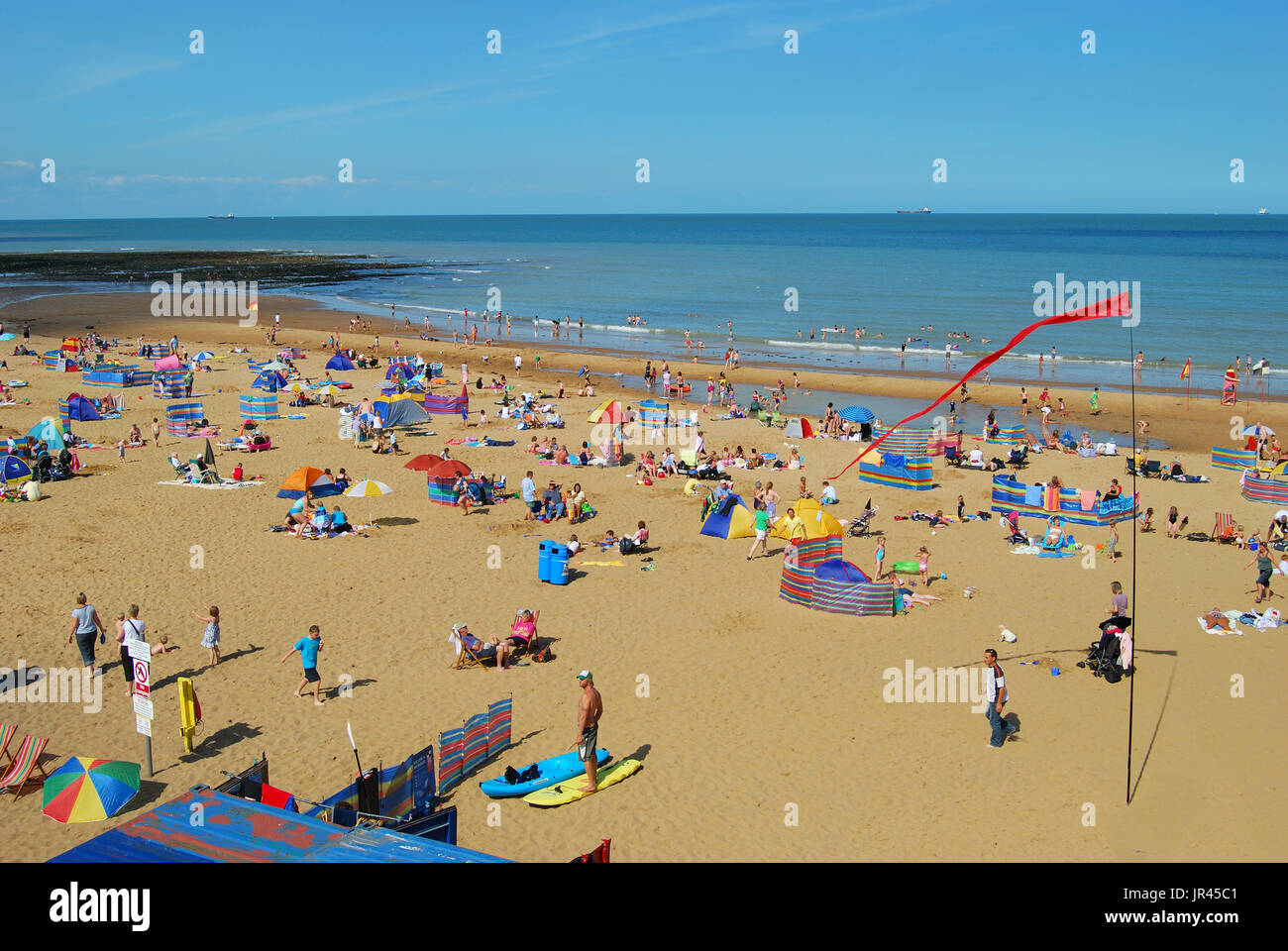 Plage de sable à Joss Bay, Broadstairs, Kent, Angleterre, Royaume-Uni Banque D'Images