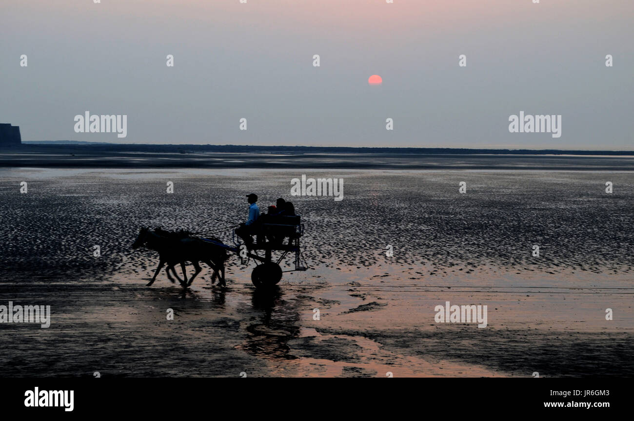Une charrette sur la plage Banque D'Images