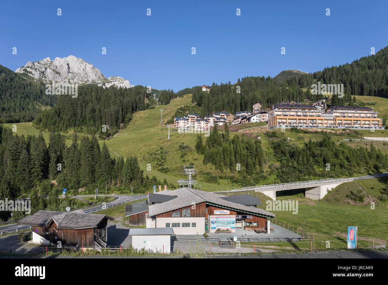 Domaine skiable de Nassfeld en été, les Alpes Carniques, Carinthie, Autriche Banque D'Images