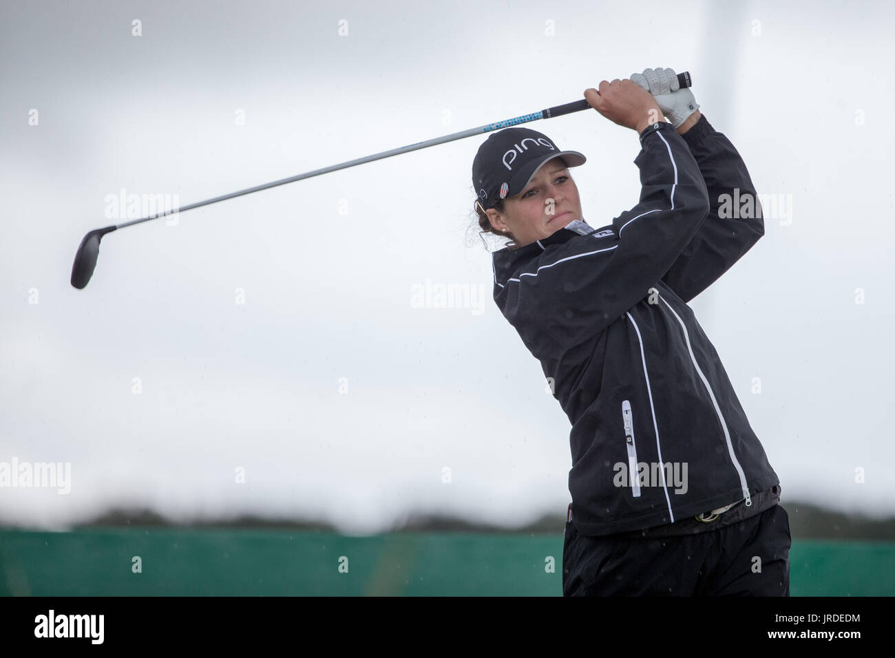 Ally McDonald, de l'USA tees off à la 16e lors de la deuxième journée de la Femme 2017 Ricoh British Open à Kingsbarns Golf Links, St Andrews. Banque D'Images