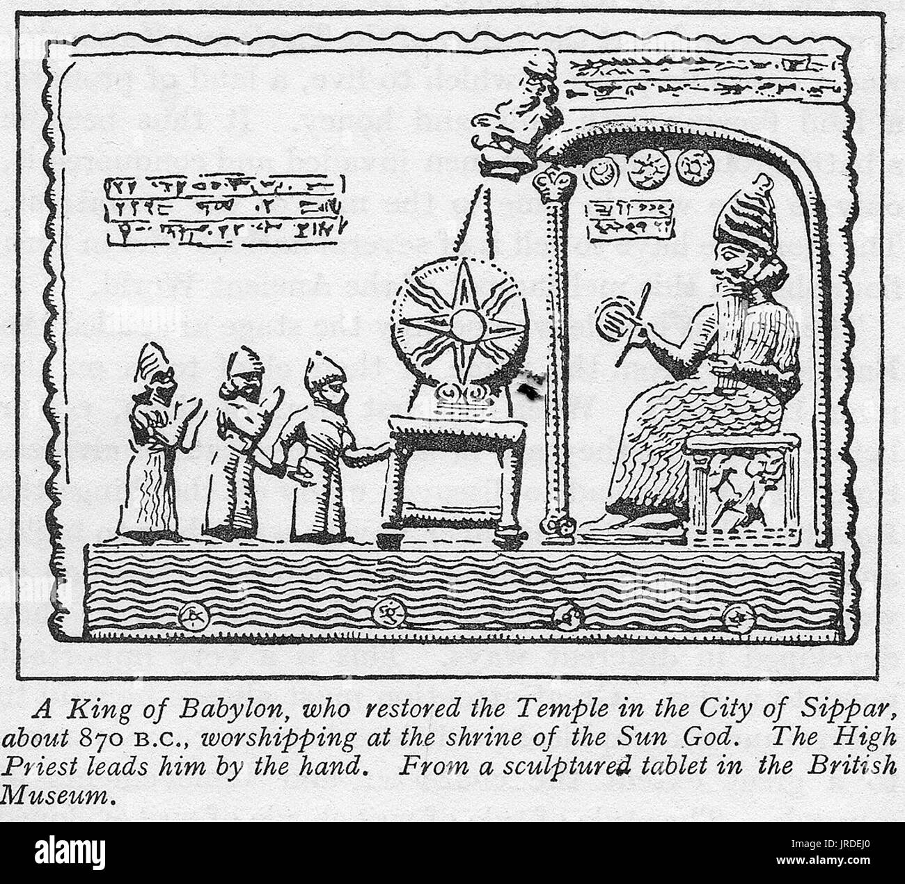 1926 illustration montrant le roi de Babylone (Nabu-apla-iddina ?) pratiquer leur culte dans le culte du dieu Soleil au temple de Sippar en 870 av. Banque D'Images
