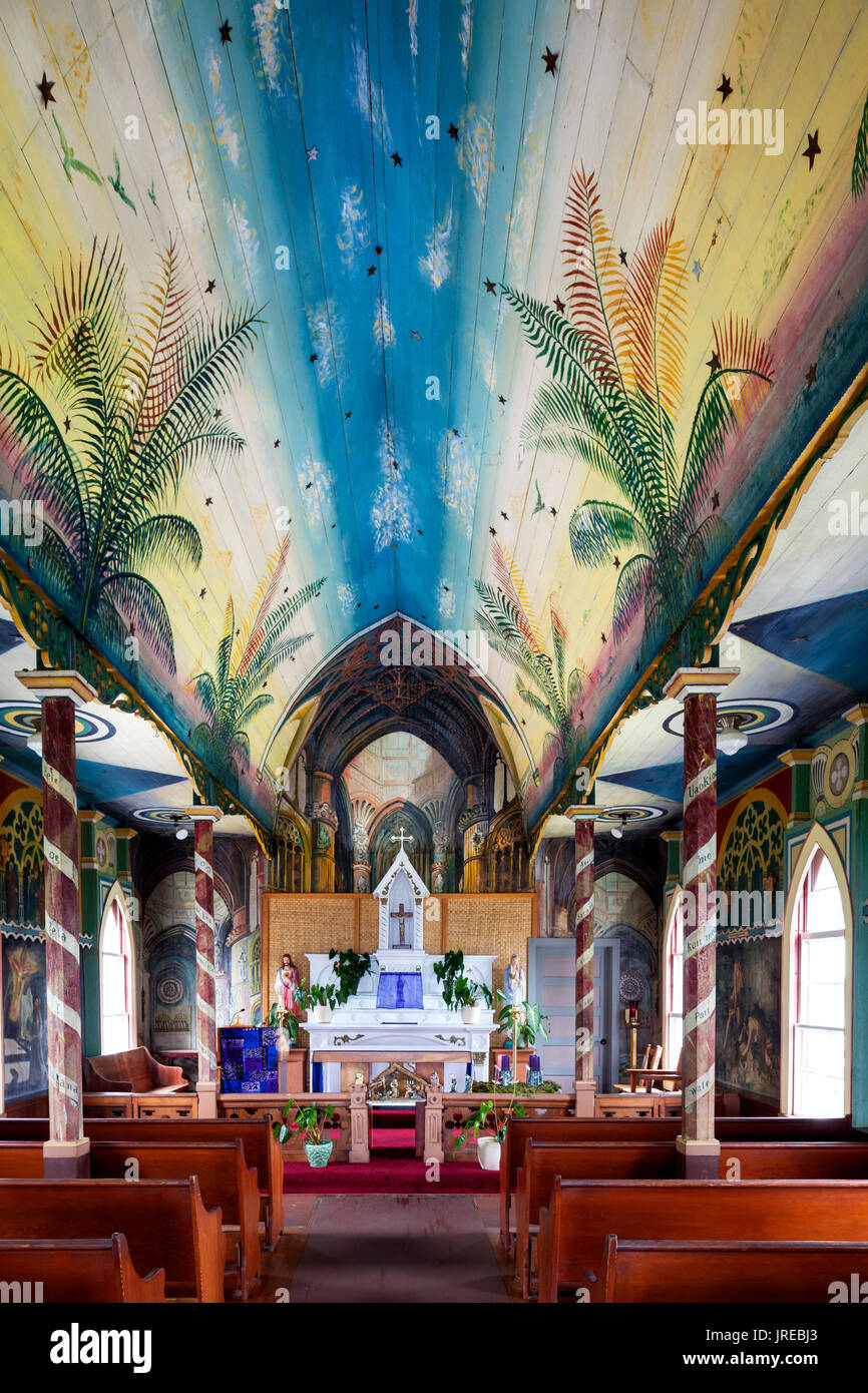 HI00465-00....Hawai'i - Saint Benoît dans l'Église Catholique Romaine Honaunau. Connu sous le nom de l'église peinte. La première église peinte à Hawai'i. Banque D'Images