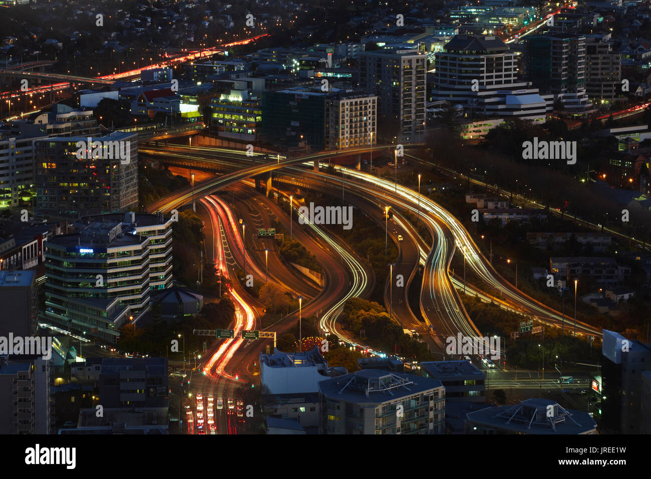 Les autoroutes vu de Sky Tower, Auckland, île du Nord, Nouvelle-Zélande Banque D'Images