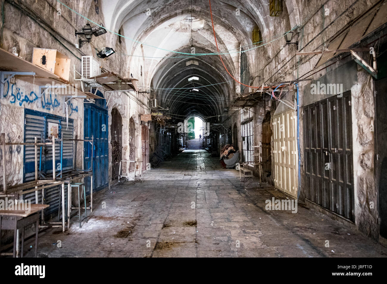 Les rues désertes pratiquement de la vieille ville de Jérusalem en raison d'une fermeture prescrits par les autorités israéliennes, en raison d'éventuelles violences. Banque D'Images