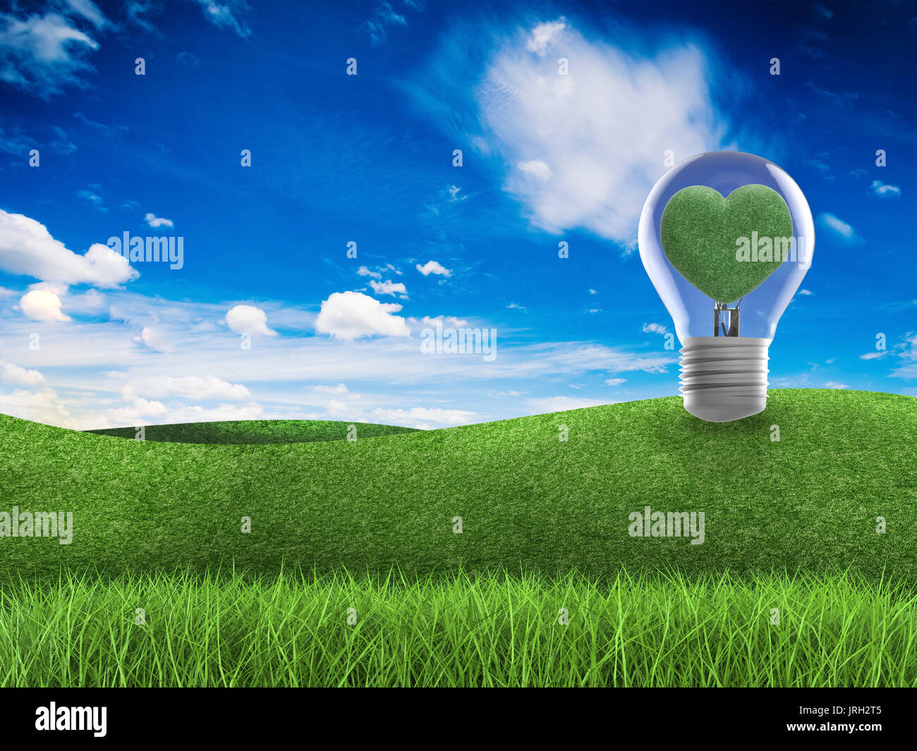 Think green concept avec rendu 3d'arbre en forme de coeur vert, champ, ciel bleu et idée lightbulb Banque D'Images