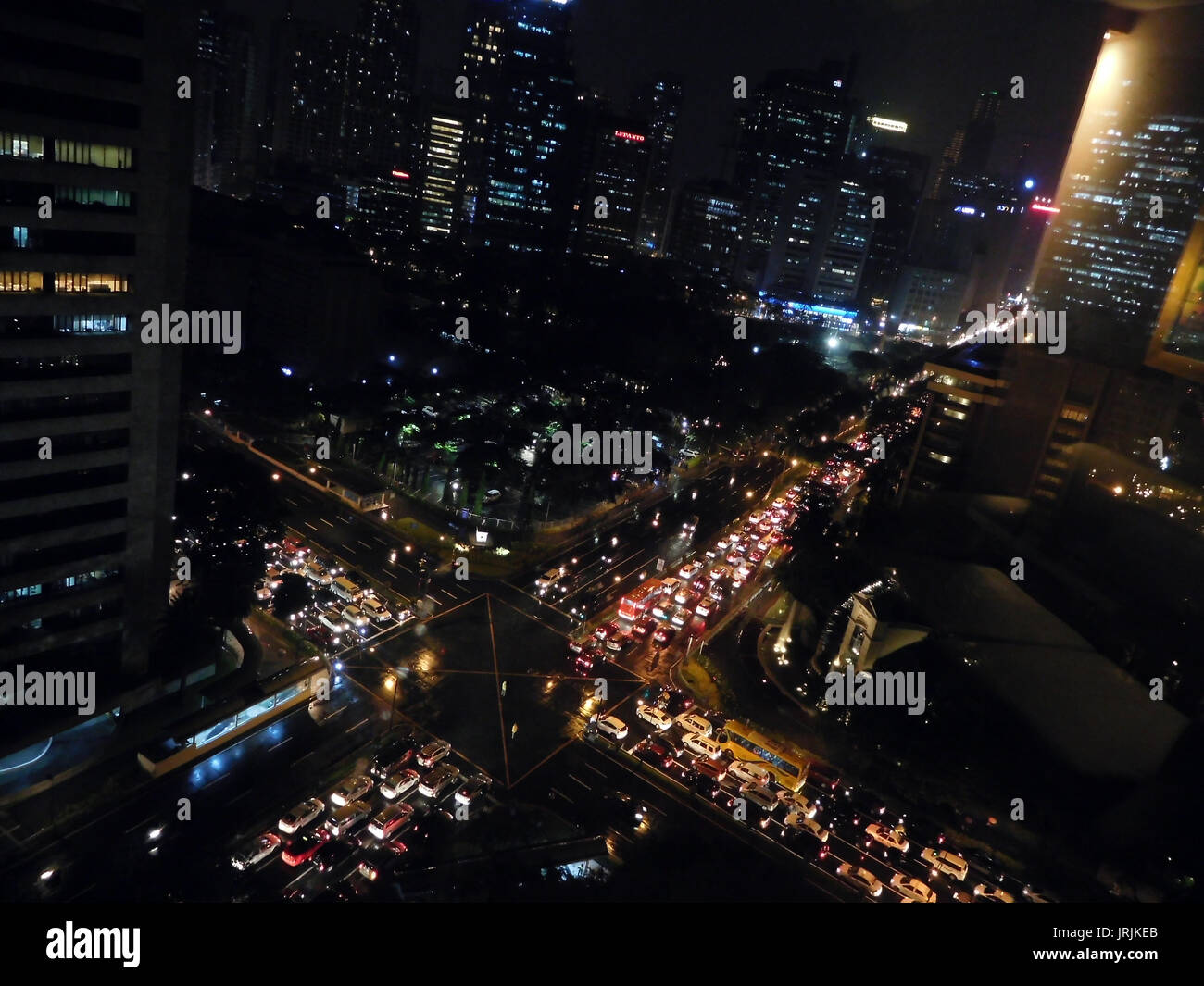 Vue d'une ville à partir d'un gratte-ciel Banque D'Images