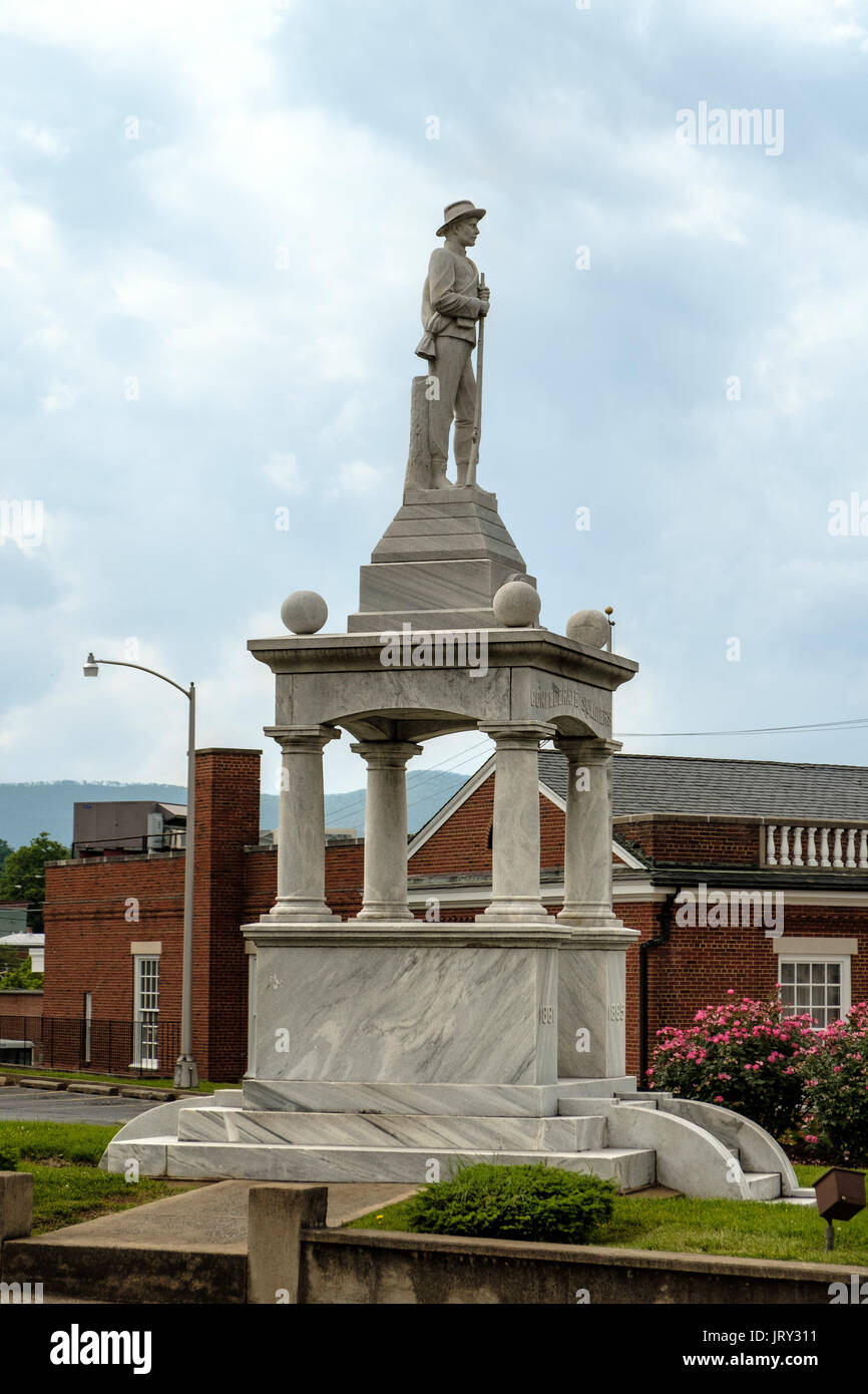 Confederate Memorial, Campbell et de larges rues du Sud, Luray Banque D'Images