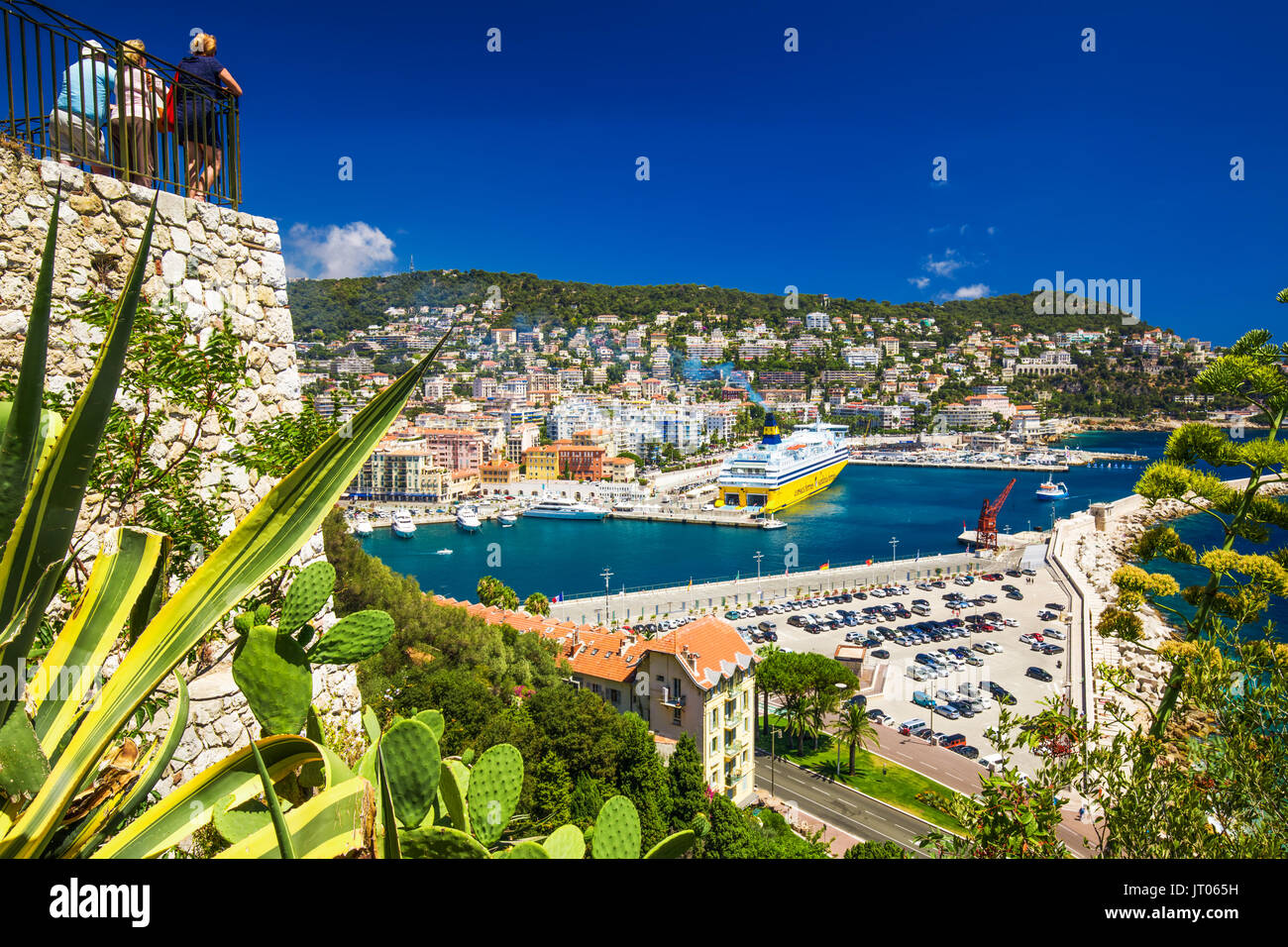 Corse ferry dans le port de Nice, Côte d'Azur, France, Europe. Banque D'Images