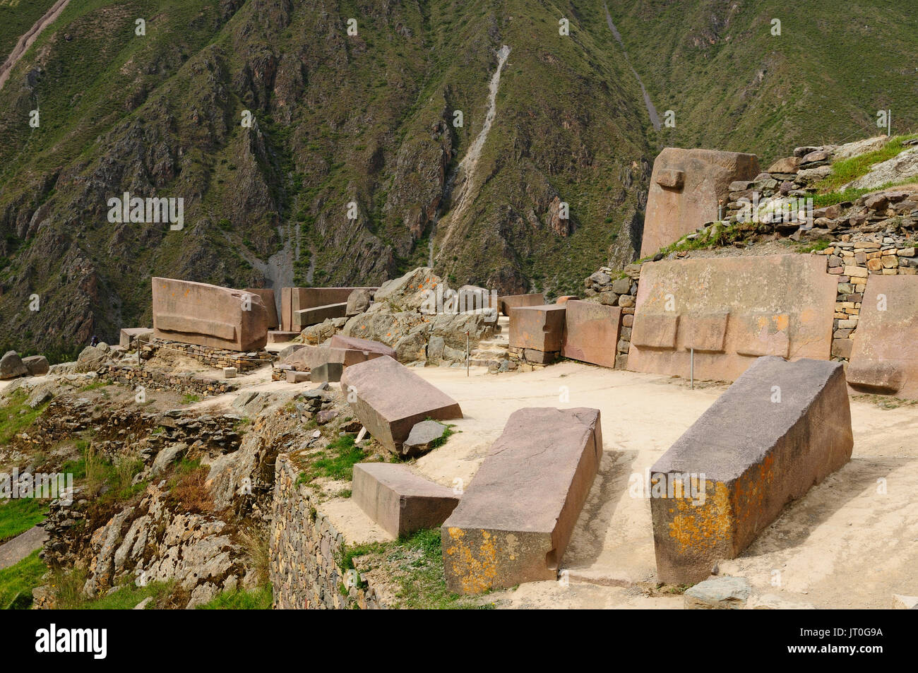 Le Pérou, Ollantaytambo - forteresse Inca dans la vallée sacrée dans les Andes péruviennes. La photo présente des pierres dans les ruines gigant Banque D'Images