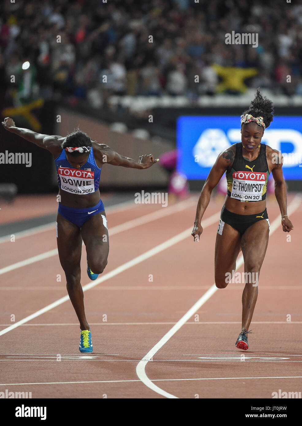 Londres, Royaume-Uni. 6e août, 2017. Tori BOWIE, USA, et Elaine Thompson, Jamaïque, pendant 100 mètres finale à Londres le 6 août 2017 au 2017 es Championnats du monde d'athlétisme. Banque D'Images